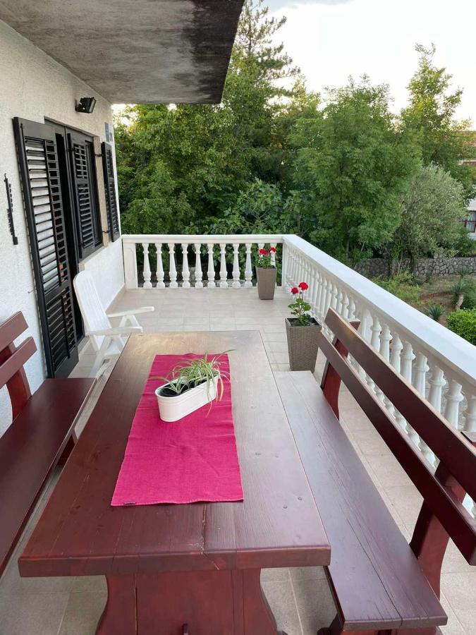 Apartman Kacic Sveti Ivan Dobrinjski Dış mekan fotoğraf