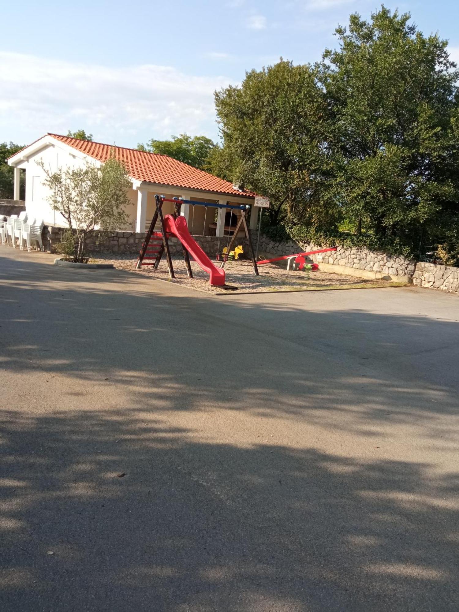 Apartman Kacic Sveti Ivan Dobrinjski Dış mekan fotoğraf