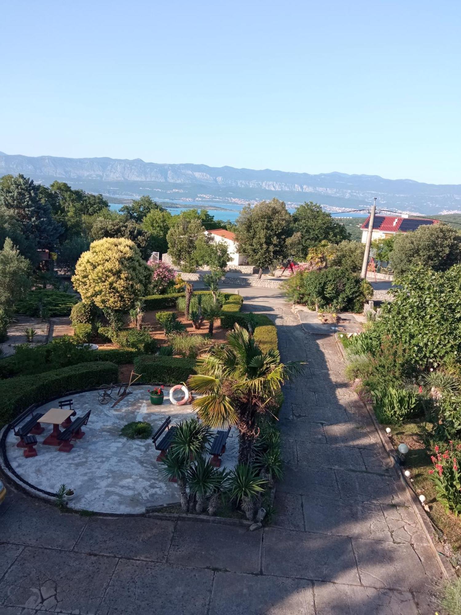 Apartman Kacic Sveti Ivan Dobrinjski Dış mekan fotoğraf